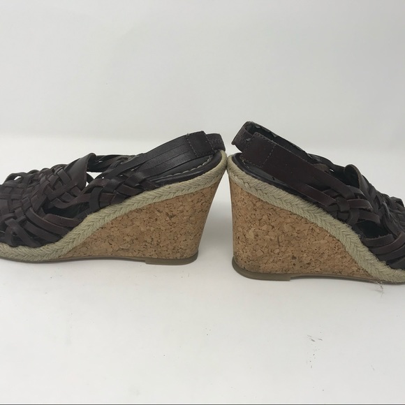 Woven Wedge Sandal - Picture 4 of 6